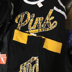 VS Pink  Tee/Leggings Hold for @amouurrtayyy